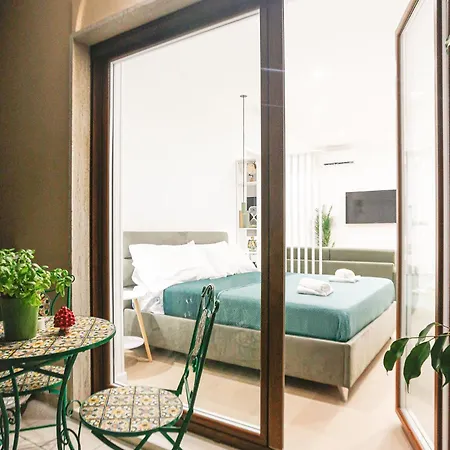 Apartamento Pino Marino - Old Town Flat With Balcony
